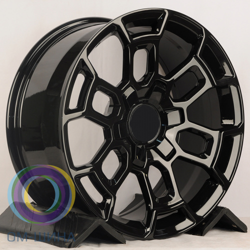 IWheel CR25005 9.0x20/6x139.7 D110.1 ET15 Gloss Black