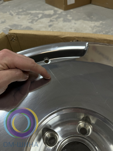 Luistone L2326 8.5x20/5x112 D66.6 ET35 Polish (передняя ось)